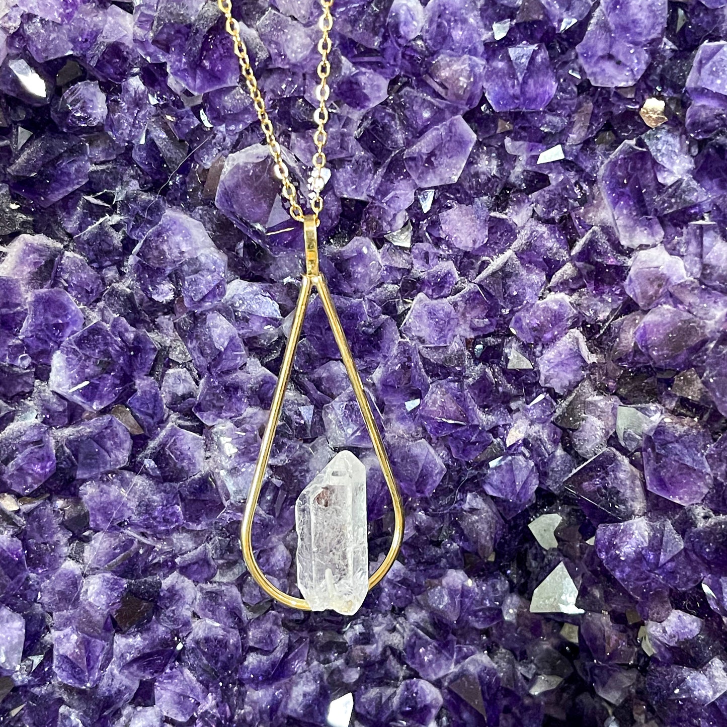 Quartz Necklace (Gold)