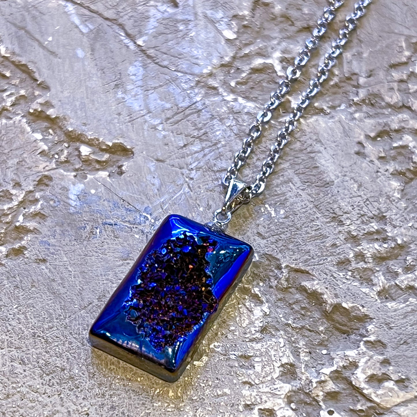 Aura Amethyst Necklace (Style 1)