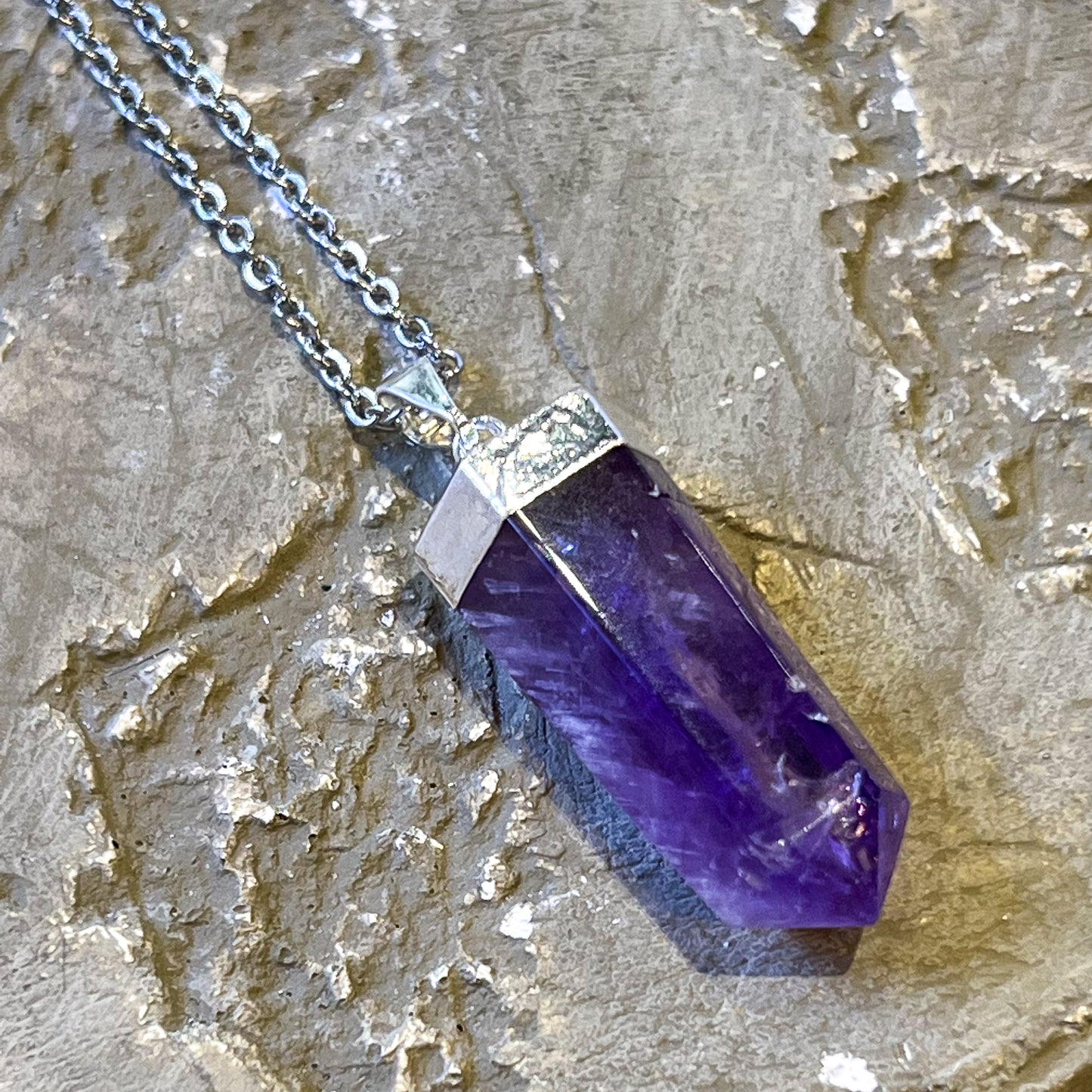 Amethyst Point Necklace (Style 4)
