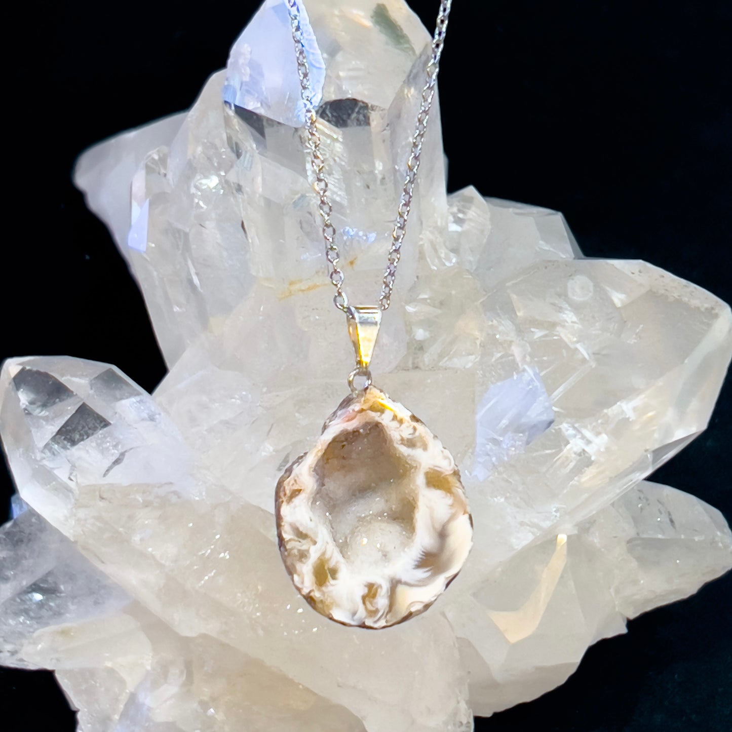 Agate Geode Necklace (#4)