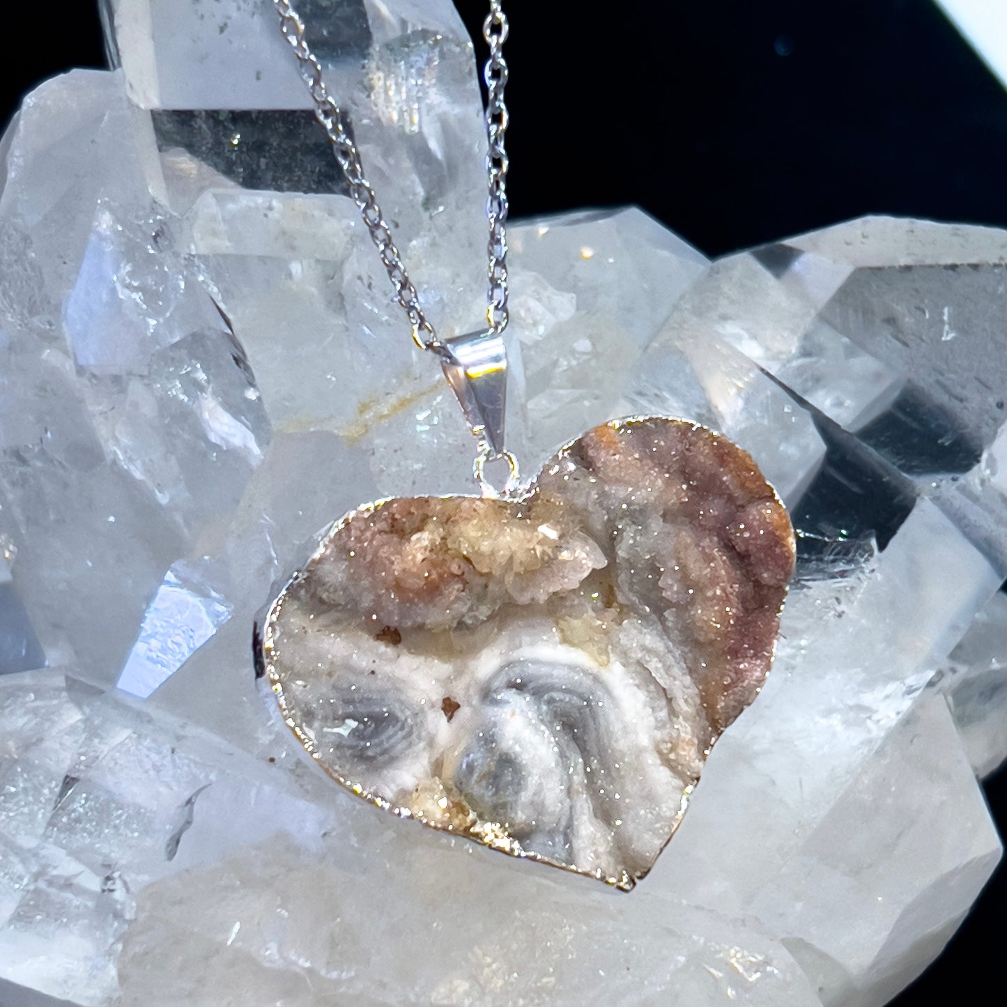 Agate heart Necklace (#3)