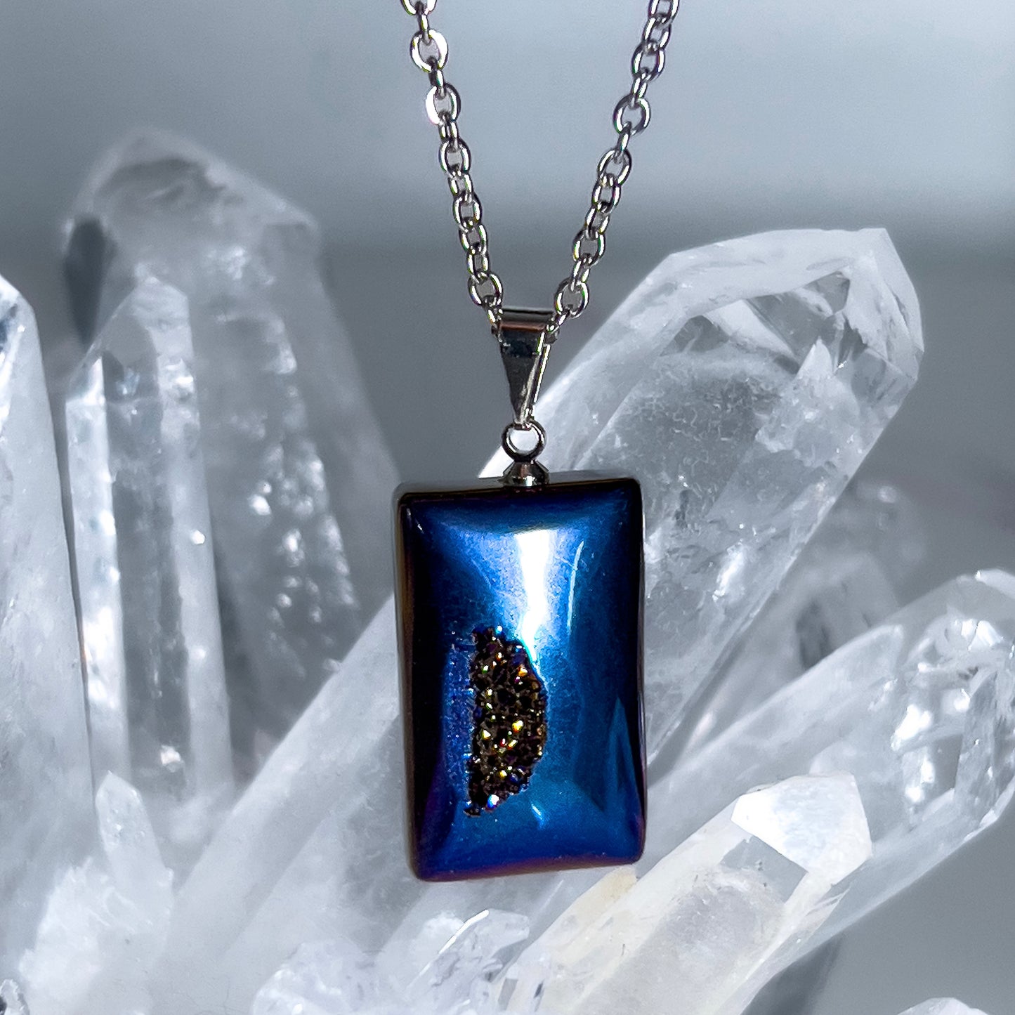 Aura Amethyst Necklace (Style 3)