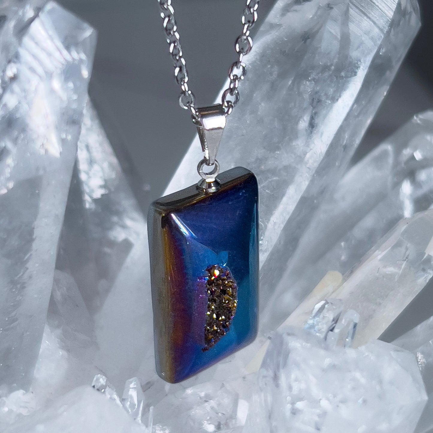 Aura Amethyst Necklace (Style 3)