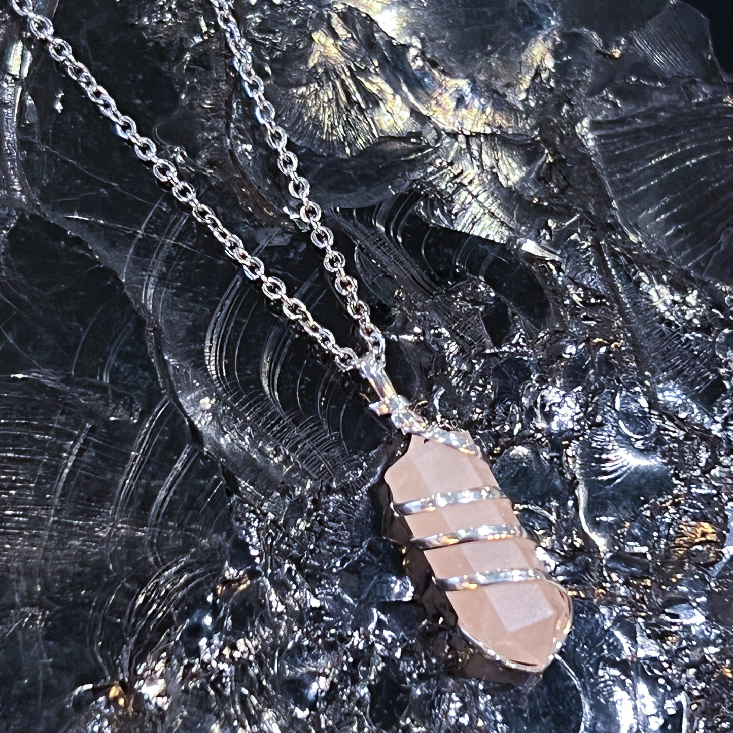 Rose Quartz Small Wrap Necklace
