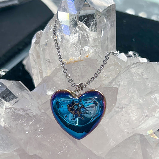 Aura Amethyst Druzy Heart Necklace (Style 3)